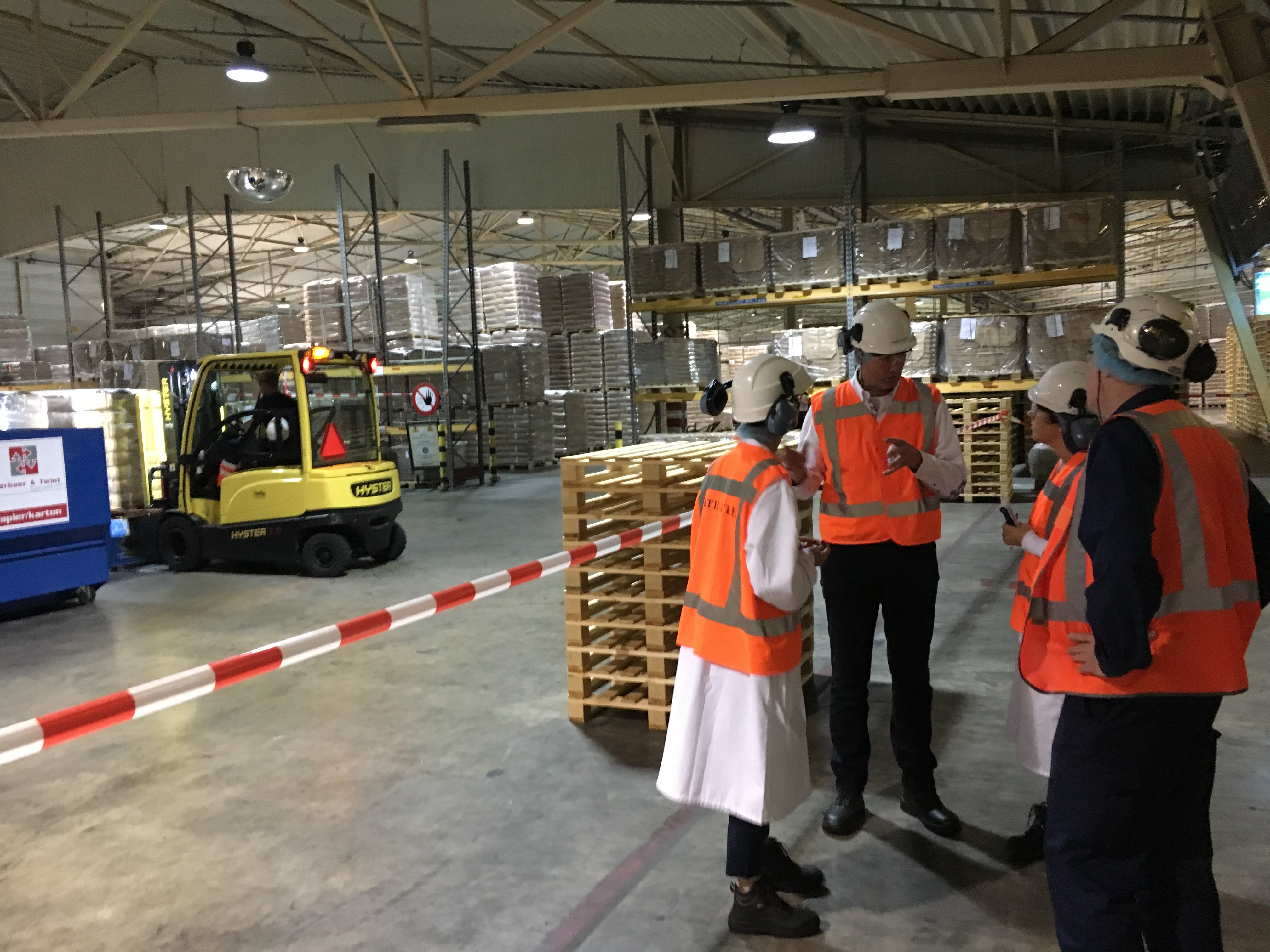 Tate & Lyle team explain packaging process 2
