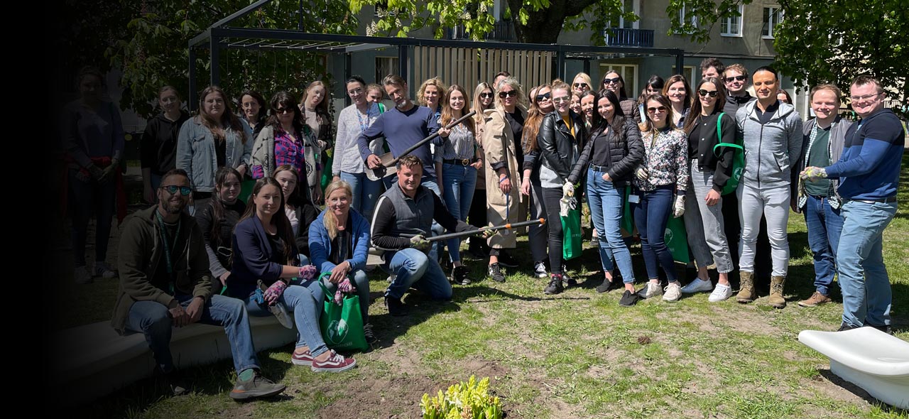 GSS team in Anstadt square garden