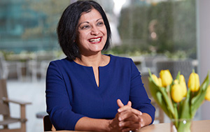 Kavita Karnik headshot