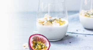 Clean label yoghurt with fruit and almonds