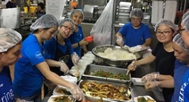 Food kitchen volunteering